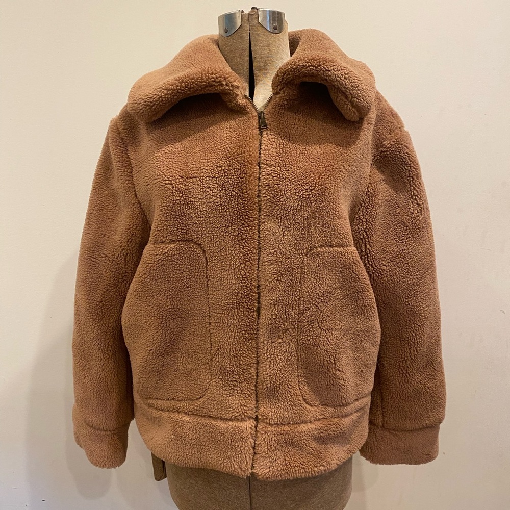 Banana republic faux shearling bomber style coat